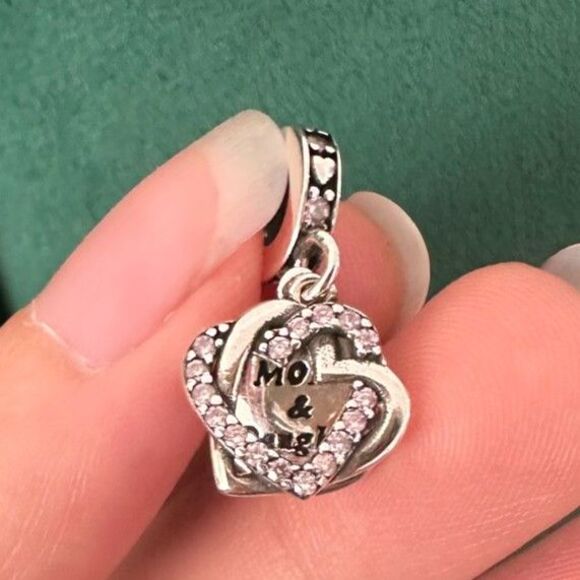 NWOT Mom & Daughter Heart Pandora Fit Charm - Picture 2 of 10